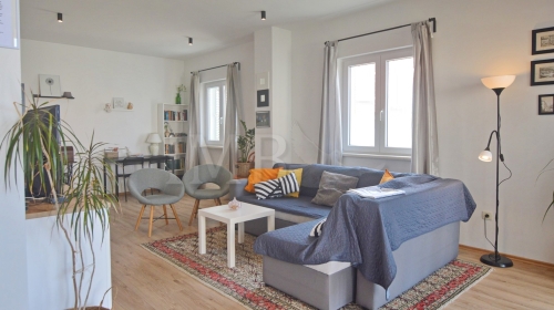 IMB Nekretnine Dubrovnik - Atraktivan stan cca 103 m2 sa pripadajućim tavanom cca 53 m2 | Panoramski pogled na more i Stari grad | Izvrsna lokacija | Dubrovnik